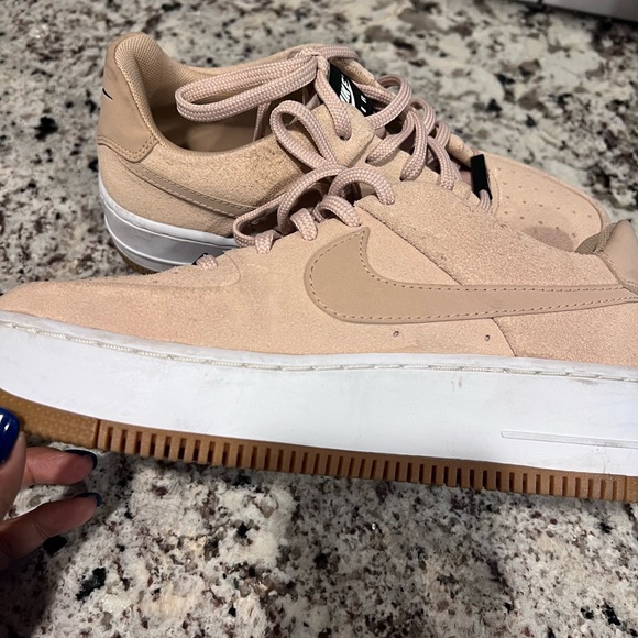 Nike Platform Suede Shoe - Picture 1 of 11